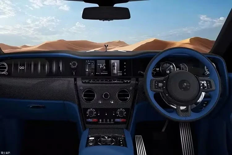 Ultra-Luxury Rolls-Royce Cullinan Features Exclusive Van Lam Color Scheme