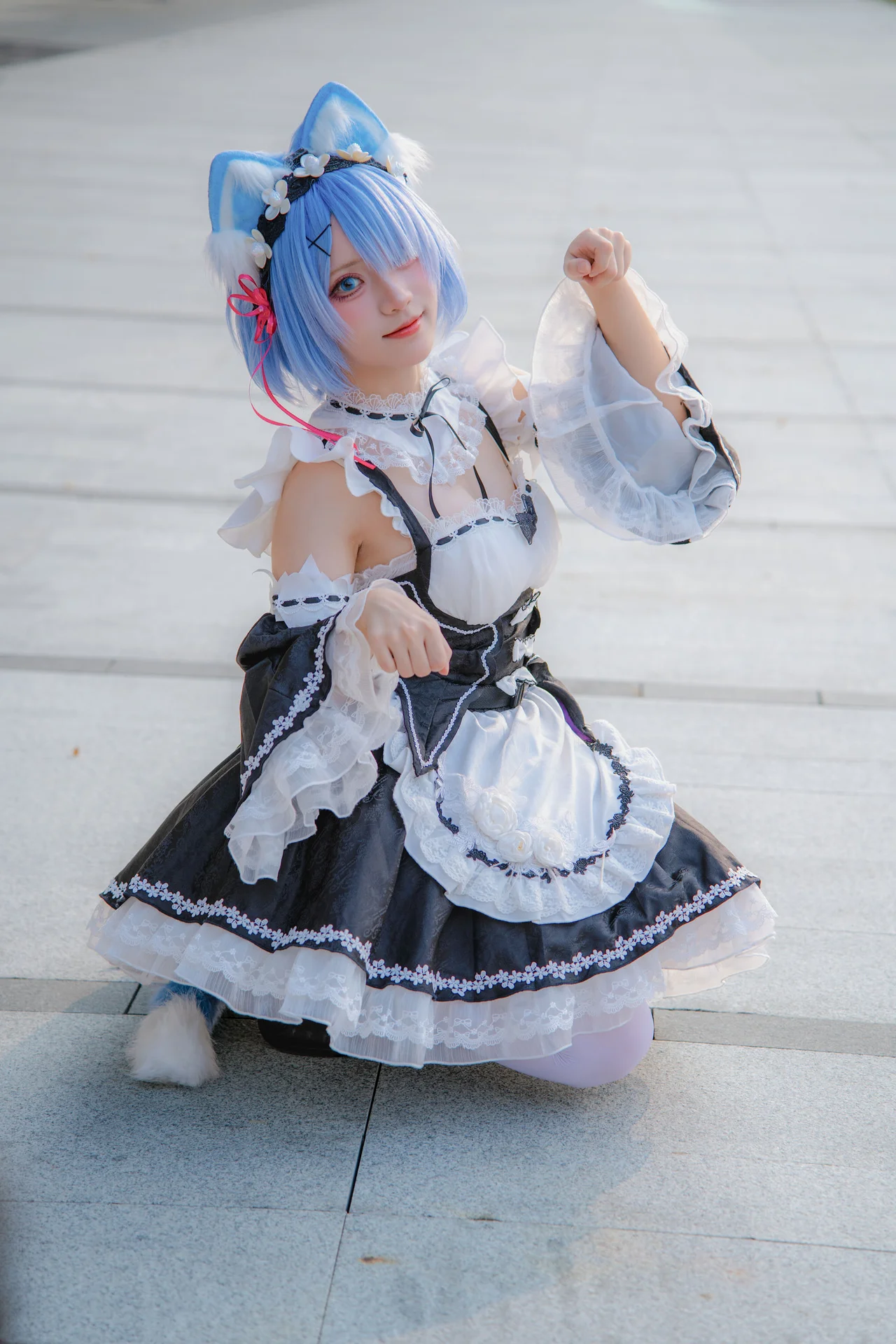 Stunning Rem Cat Maid Cosplay by Hana at Firefly Animation Carnival – Re:Zero Inspired Anime Photoshoot