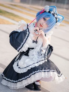 Stunning Rem Cat Maid Cosplay by Hana at Firefly Animation Carnival – Re:Zero Inspired Anime Photoshoot - image 3