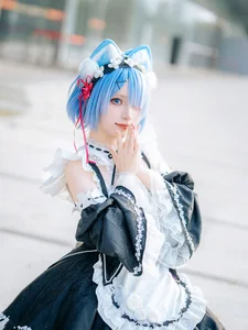 Stunning Rem Cat Maid Cosplay by Hana at Firefly Animation Carnival – Re:Zero Inspired Anime Photoshoot - image 10