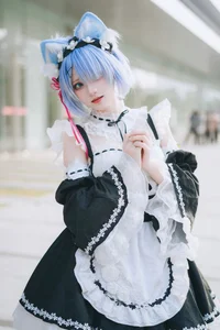 Stunning Rem Cat Maid Cosplay by Hana at Firefly Animation Carnival – Re:Zero Inspired Anime Photoshoot - image 49