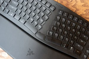 Razer Pro Type Ergo and Pro Click V2 Review: Elevating Office Productivity with Ergonomic Excellence - image 17