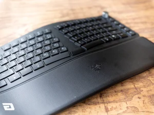 Razer Pro Type Ergo and Pro Click V2 Review: Elevating Office Productivity with Ergonomic Excellence - image 18
