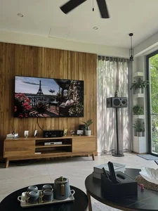 Inside the Modern and Relaxing Living Space of Star Goalkeeper Dang Van Lam - image 1