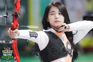The Captivating Charm of the Internet’s Favorite Archery Goddess - image 0