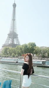 Linh Dan Captures Hearts with Stunning Travel Photos in Paris France - image 7