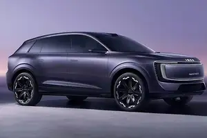 View: AUDI E SUV Electric – Impressive 671 HP Power, 700km Range Unveiled - image 1