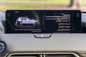 2026 Mazda CX-60 Upgrade: Enhanced Technology and Competitive Pricing for Plug-in Hybrid Models - image 6