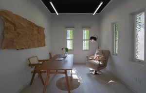10 Stunning Tiny Homes Under 40sqm: Creative Urban Architecture and Smart Minimalist Interior Design Solutions for Small City Spaces - image 13