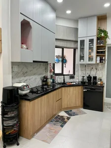 10 Stunning Tiny Homes Under 40sqm: Creative Urban Architecture and Smart Minimalist Interior Design Solutions for Small City Spaces - image 6