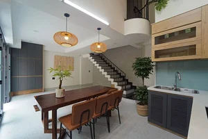 10 Stunning Tiny Homes Under 40sqm: Creative Urban Architecture and Smart Minimalist Interior Design Solutions for Small City Spaces - image 24