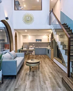 10 Stunning Tiny Homes Under 40sqm: Creative Urban Architecture and Smart Minimalist Interior Design Solutions for Small City Spaces - image 27