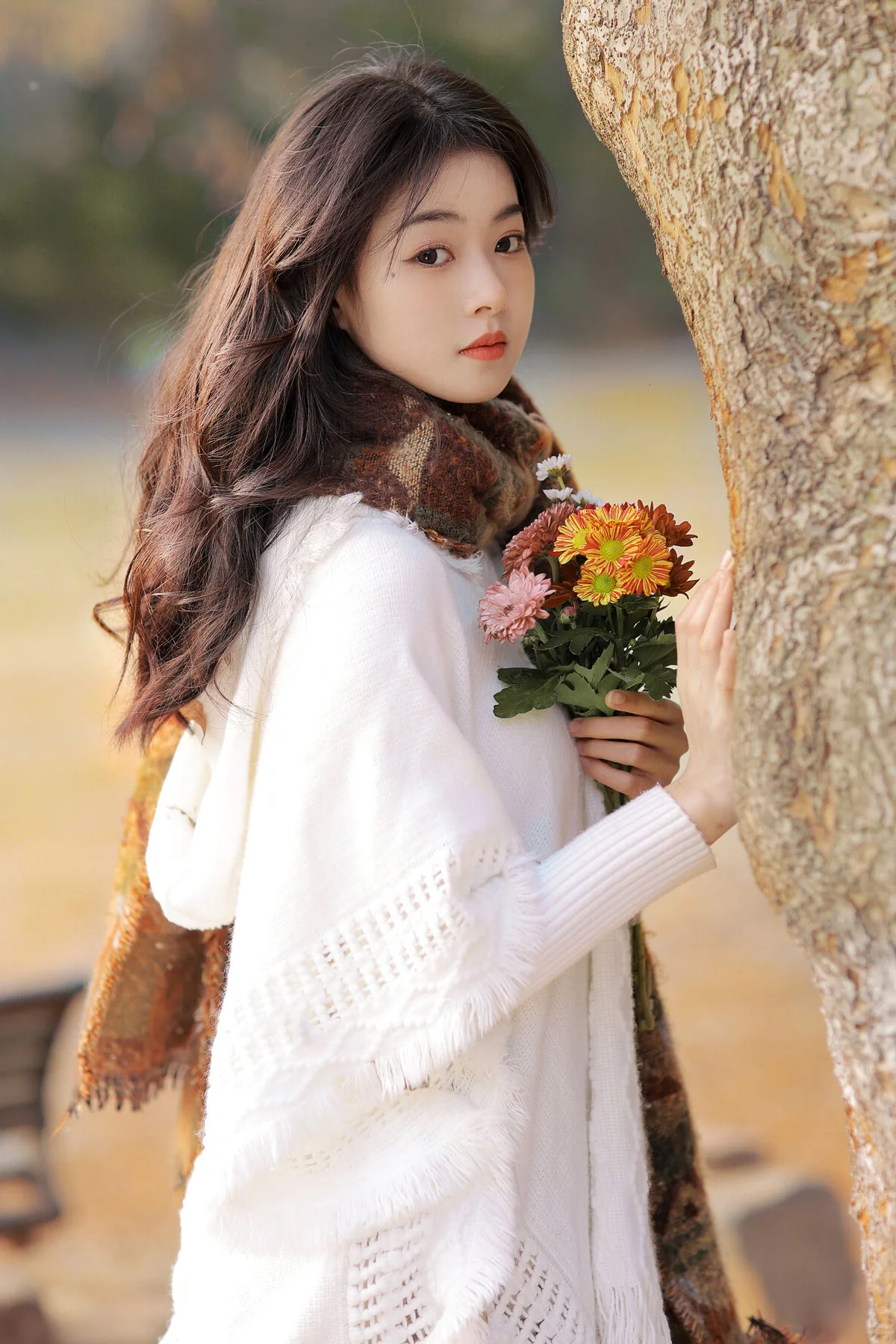 YiTuYu Art Language Vol.6614: Captivating Portraits of Xiao Yang