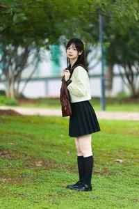 Modern Artistic Expression in YiTuYu Art Language Vol.5613 Mu Yan Se Cc - image 14