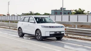 Jaecoo J5 Arrives in Vietnam: Petrol, Hybrid, and EV Options from 569 Million VND - image 6