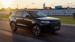 Jaecoo J5 Arrives in Vietnam: Petrol, Hybrid, and EV Options from 569 Million VND - image 11
