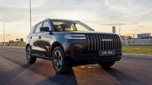 Jaecoo J5 Arrives in Vietnam: Petrol, Hybrid, and EV Options from 569 Million VND - image 3