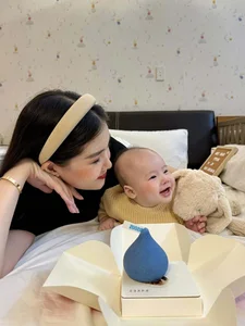 Le Au Ngan Anh Shares Heartwarming Moments with Her Adorable One-Year-Old Son - image 9