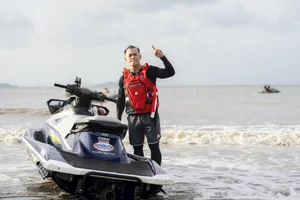 Liz Kim Cuong's Mountain Adventure: Drama and Grit in Toa Song Dam Me Aquabike Episode 3 - image 8
