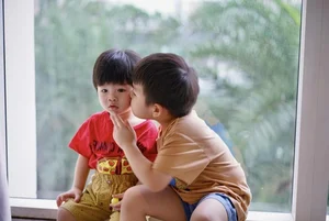 A Glimpse into the Happy Family of Le Khanh and Tuan Khai - image 0