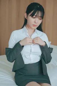 Yuuri Rukawa G-Tele Digital Exclusive Photobook 55P Gallery - image 5