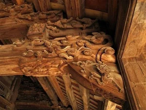 Inside Vietnam's Most Beautiful 200-Year-Old Ancient House - image 2