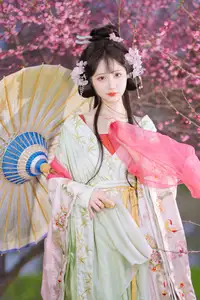 Graceful Hanfu Beauty Amidst Cherry Blossoms - Qi Luo Sheng De Xiao Su Su | YiTuYu Vol.8553 - image 15