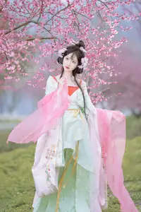 Graceful Hanfu Beauty Amidst Cherry Blossoms - Qi Luo Sheng De Xiao Su Su | YiTuYu Vol.8553 - image 10