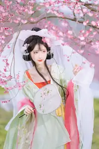 Graceful Hanfu Beauty Amidst Cherry Blossoms - Qi Luo Sheng De Xiao Su Su | YiTuYu Vol.8553 - image 7