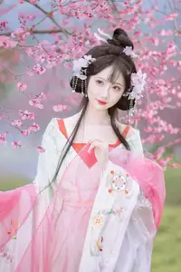 Graceful Hanfu Beauty Amidst Cherry Blossoms - Qi Luo Sheng De Xiao Su Su | YiTuYu Vol.8553 - image 4