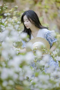 Exploring the Aesthetic Beauty of YiTuYu Art Language Vol.4603 featuring Zhai Xing Xing Gei Ni Ya - image 4