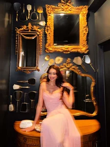 Vietnamese Celeb Buzz: Hoai Lam's New Look and Diem Huong's Canada ER Controversy - image 38