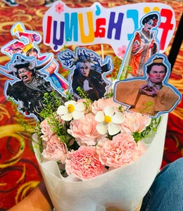 Vietnamese Celeb Buzz: Hoai Lam's New Look and Diem Huong's Canada ER Controversy - image 42