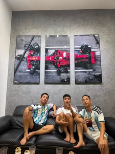 Vietnamese Celeb Buzz: Hoai Lam's New Look and Diem Huong's Canada ER Controversy - image 50