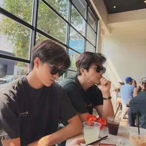 Kwon Sang Woo’s Son: The 17-Year-Old Heir with Model Looks and a Billionaire Lifestyle - image 2