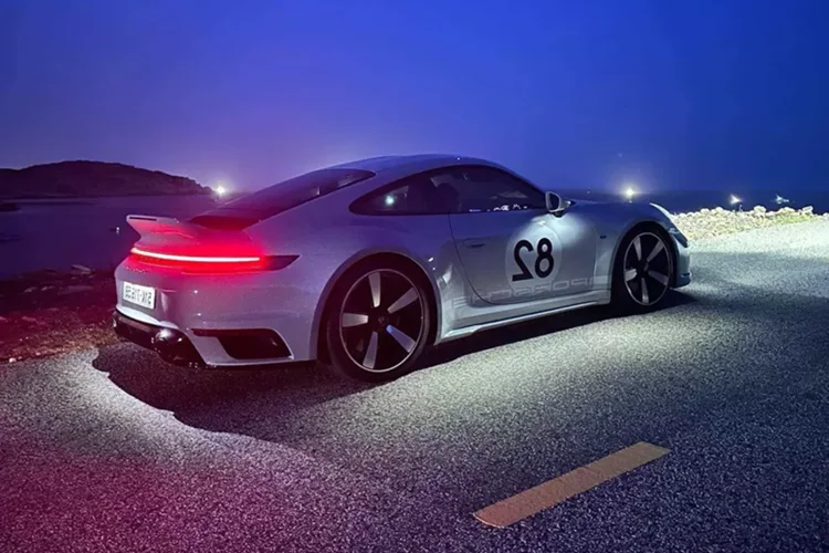 Inside Cuong Do La's Million-Dollar Workspace and Supercar Lifestyle