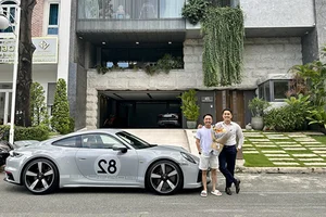 Inside Cuong Do La's Million-Dollar Workspace and Supercar Lifestyle - image 5