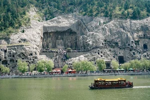 Exploring China’s Thousand-Year-Old Sacred Grotto: A Marvel of Ancient Art - image 11