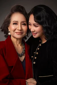 Celebrity Life Updates: Luu Huong Giang's Peace and Viet Hoa's Birthday Celebration - image 4