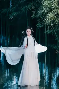 YiTuYu Vol.8687: Su Su - An East Asian Muse's Ethereal Night Tale - image 18
