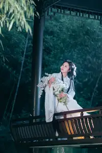 YiTuYu Vol.8687: Su Su - An East Asian Muse's Ethereal Night Tale - image 9