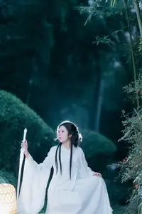 YiTuYu Vol.8687: Su Su - An East Asian Muse's Ethereal Night Tale - image 0