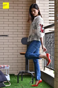 Guang Yan - Jeans and Red High Heels IESS Sizu Biandang 224 - image 46