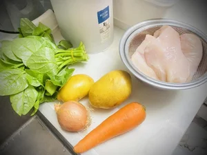 MC Thanh Trung Ex Wife Hilarious Cooking Adventure with Daughter - image 9