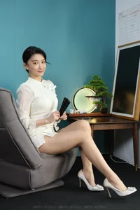 IESS Qiu Qiu: The Elegant Seductive White Rose Series - image 37