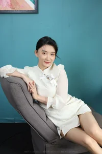 IESS Qiu Qiu: The Elegant Seductive White Rose Series - image 78