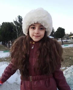Where is She Now? The Beautiful Girl Whose Father Quit His Job to Protect Her - image 9