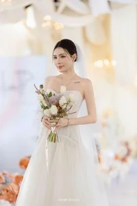 A Fairytale Wedding: Stunning Photos from Văn Thanh and Bích Hạnh's Special Day - image 2