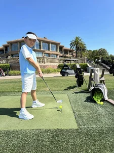 Thien Tu’s Golfing Skills: Thuy Tien Shares Her Son’s Surprising Growth - image 6
