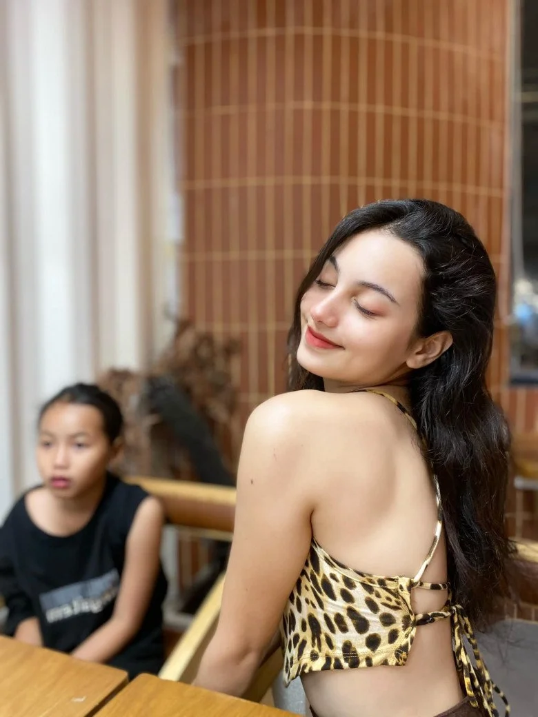 The Rise of the Western Beauty from Can Tho: Viral Pageant Audition and Natural Look Debate